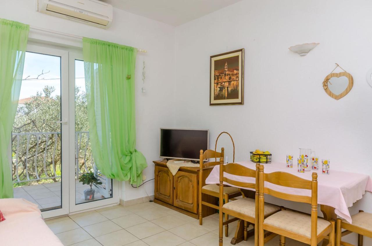 Apartments Stara Maslina Slatine Εξωτερικό φωτογραφία