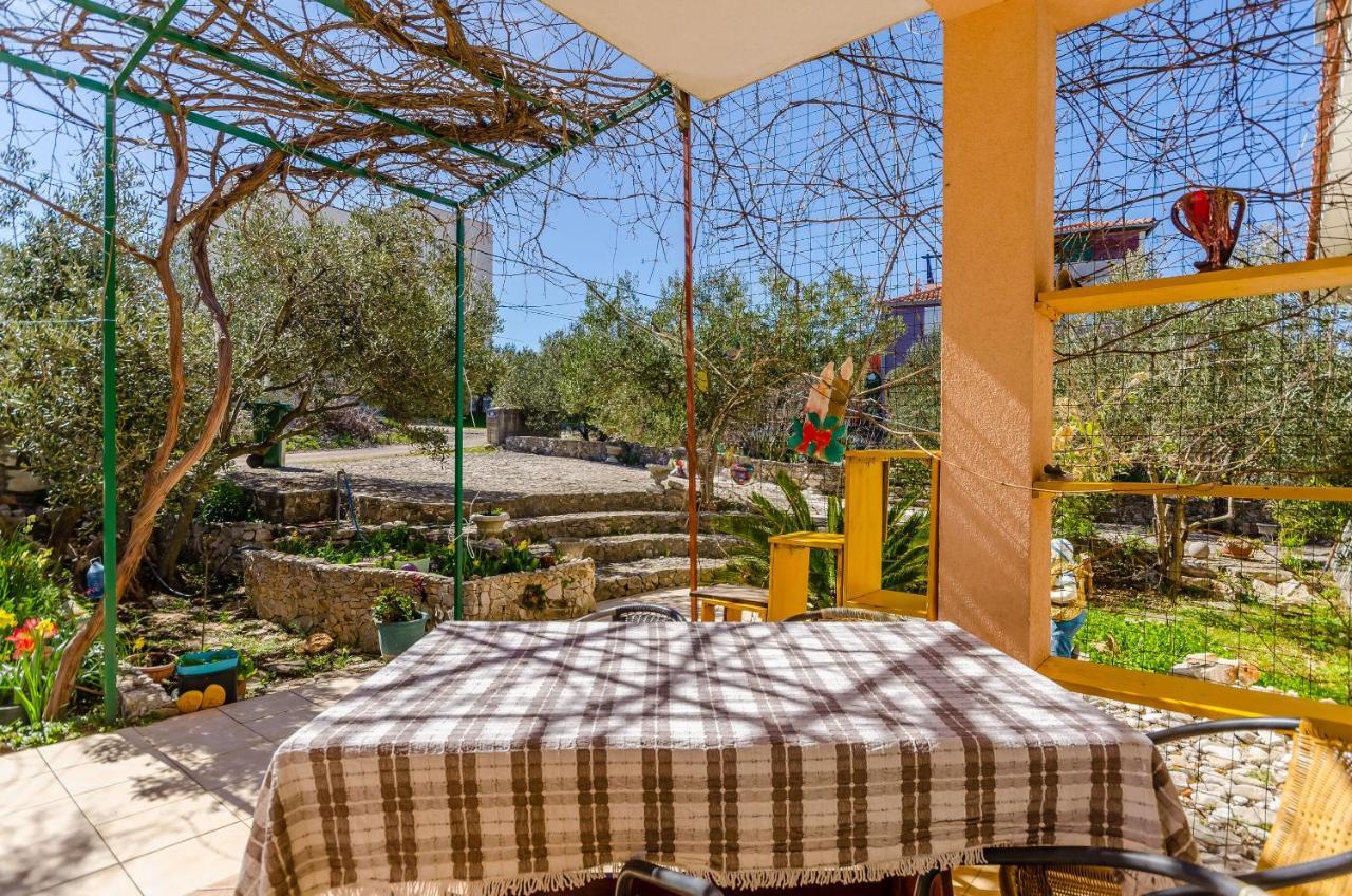 Apartments Stara Maslina Slatine Εξωτερικό φωτογραφία