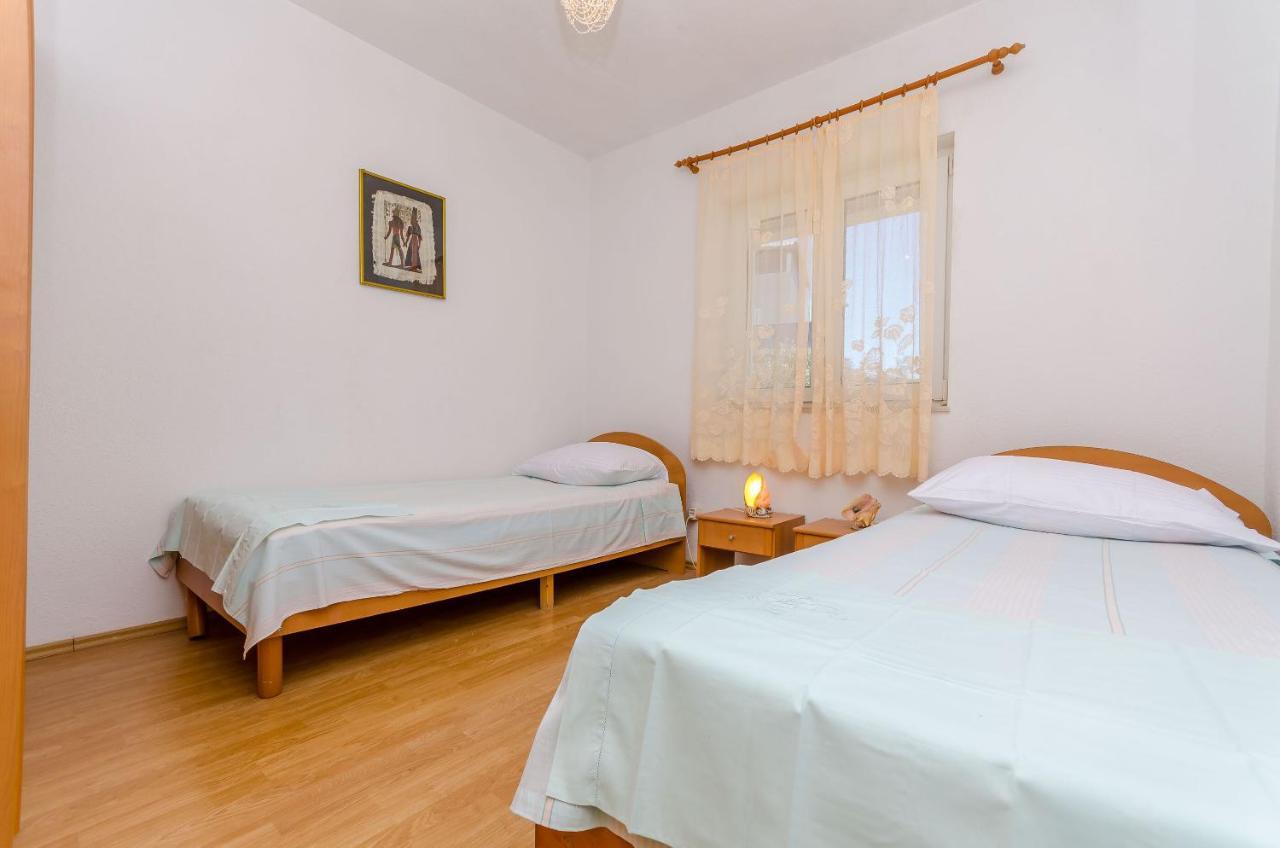 Apartments Stara Maslina Slatine Εξωτερικό φωτογραφία